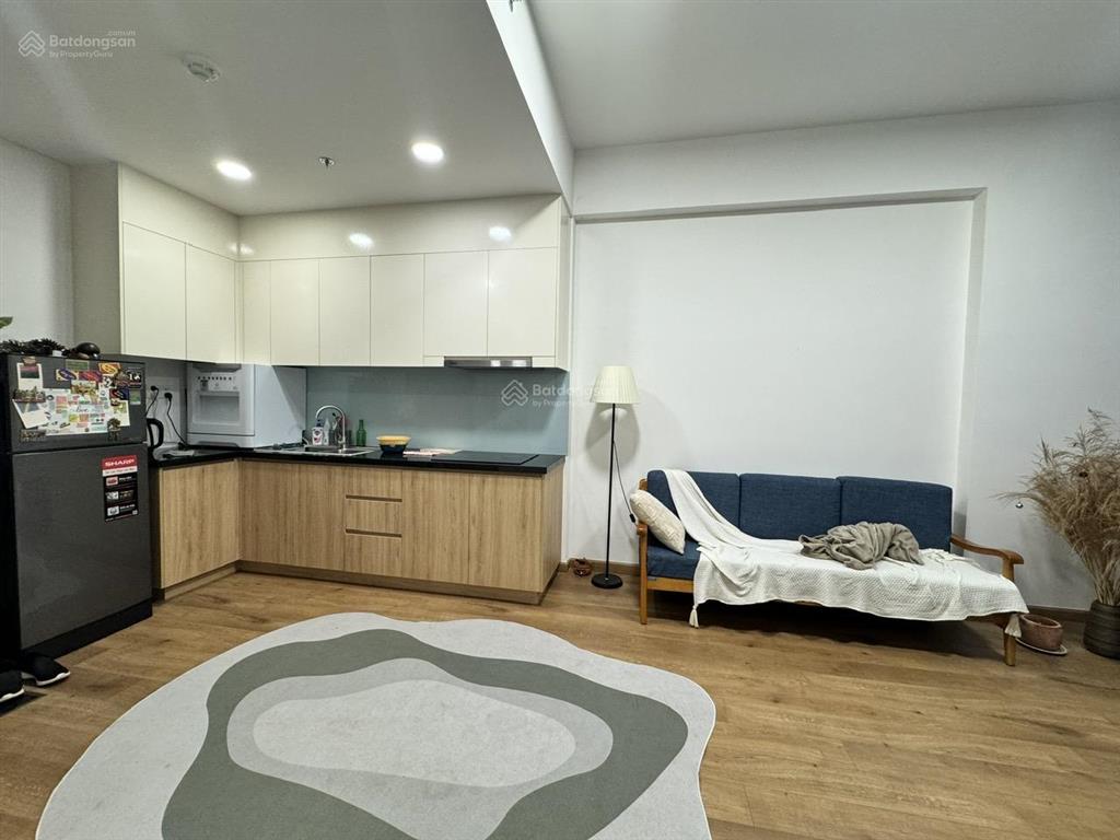 Bán nhanh căn 60m2 (2pn1wc) có nội thất, sổ hồng sẵn, giá 4,2tỷ tại mizuki park