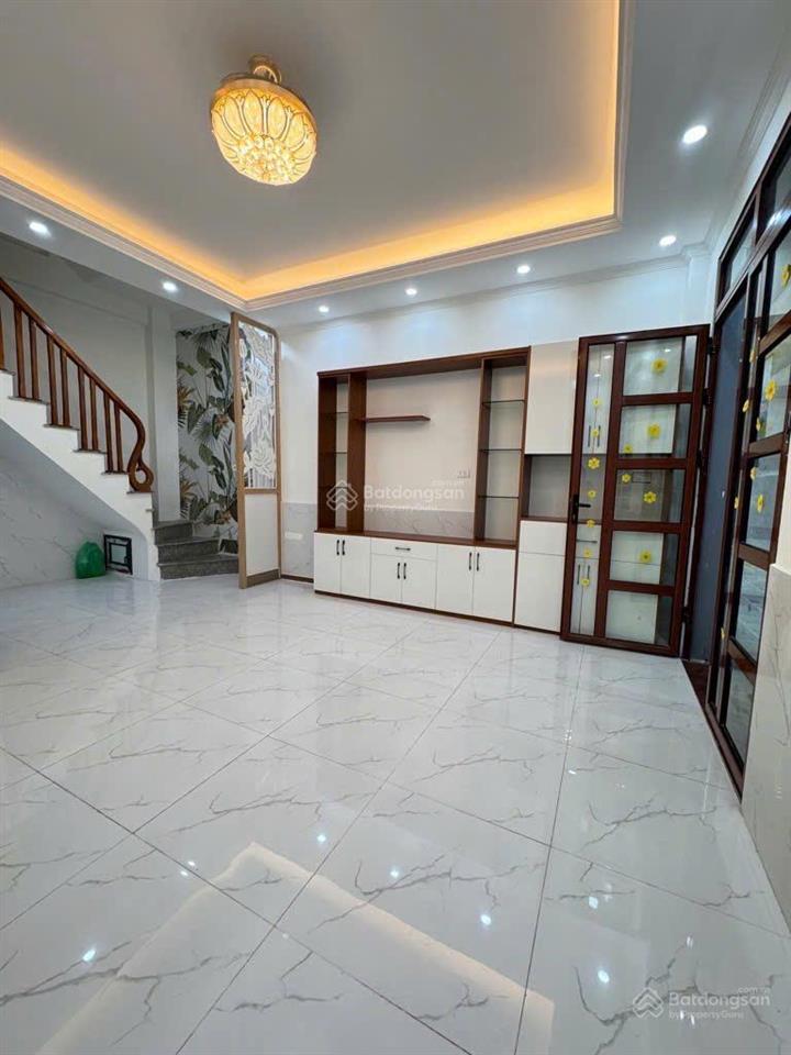 5 tỷ cầu tó đại thanh đẹp nhà rộng ở sướng tiện đi lại ngõ thoáng dân cư văn minh 0975 892 ***