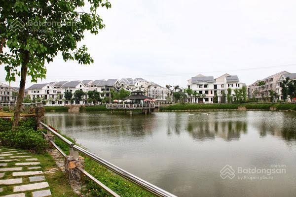 Chính chủ gửi bán căn biệt thự 221,3m2, nhìn ra hồ điều hòa, trung tâm dự án, dãy đẹp ít căn bán
