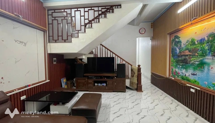 Nhà 2 tầng gần chợ Thống Kê, mặt tiền 5m, giá siêu mềm