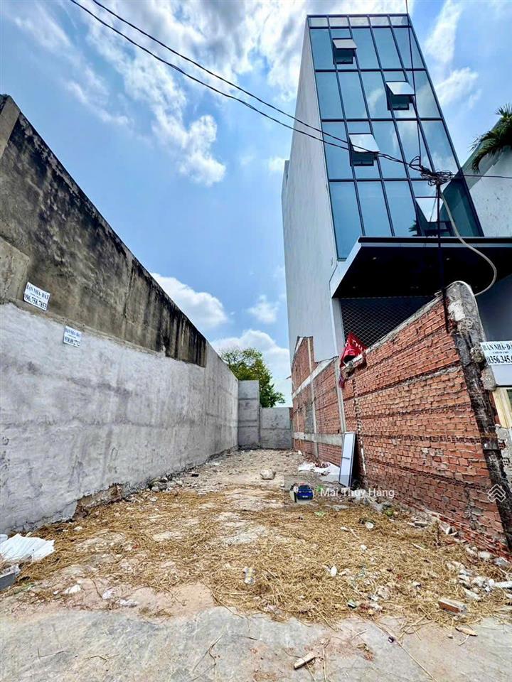Mặt tiền đặng văn bi gần gần xa lộ hà nội, ngang 5,5m không lộ giới gpxd hầm + 7 tầng