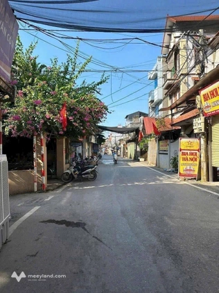Bán lô góc 50m², mặt tiền 4,7m, ô tô vào tận đất, An Khánh
