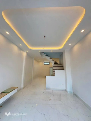 Bán nhà 3 tầng mới – Phố Tây Ga, Phú Sơn