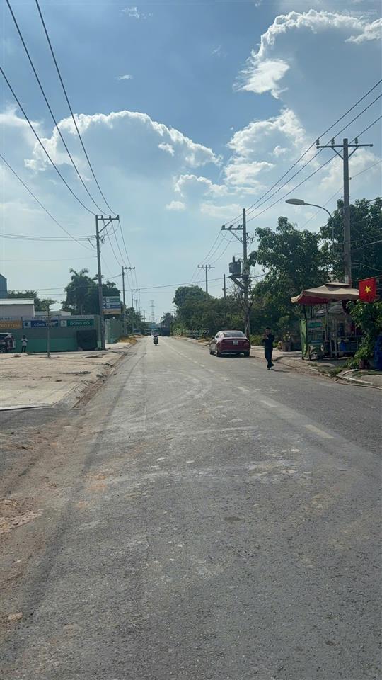 Đất mt hoàng phan thái, ngay trung tâm hành chính bình chánh, 80m², giá 2 tỷ 4, shr
