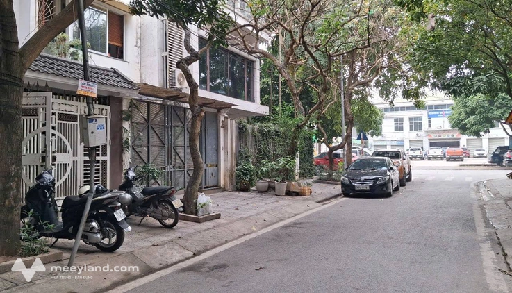 Bán biệt thự khu nhà ở Trung Văn, 90m2, 4 tầng