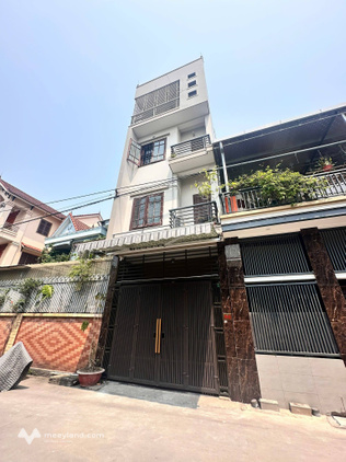 Bán nhà 4 tầng Phường Hà Huy Tập, gần trường Kinh tế