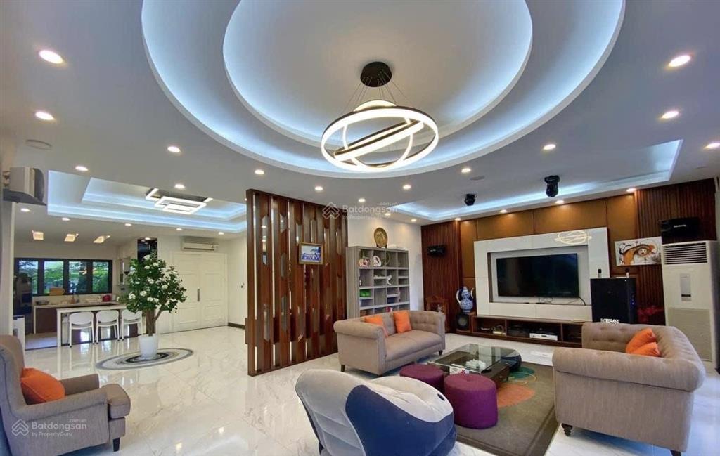 Cần bán biệt thự song lập parkriver view hồ ở ecopark