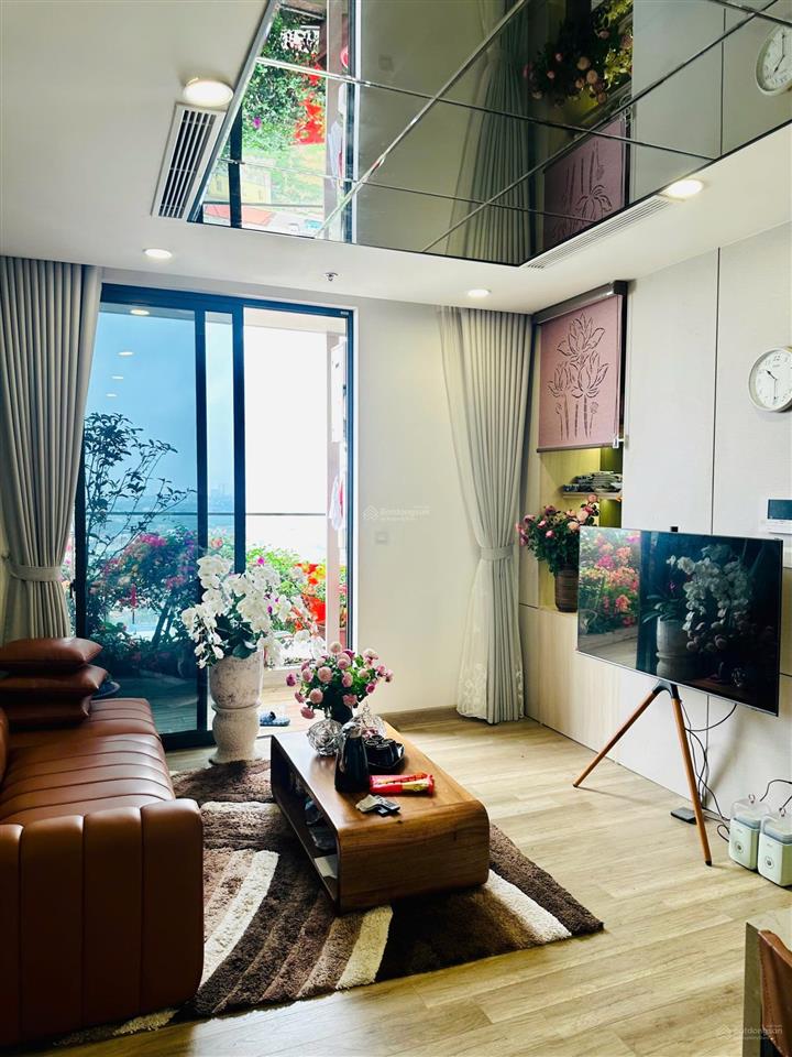 Bán căn 3 ngủ toà s02 solforest giá 5,780 tỷ bao phí 0925 988 ***
