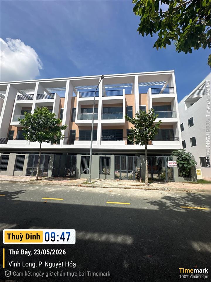 Bán nhà phố view công viên gần bigc go trà vinh. sổ hồng công chứng ngay