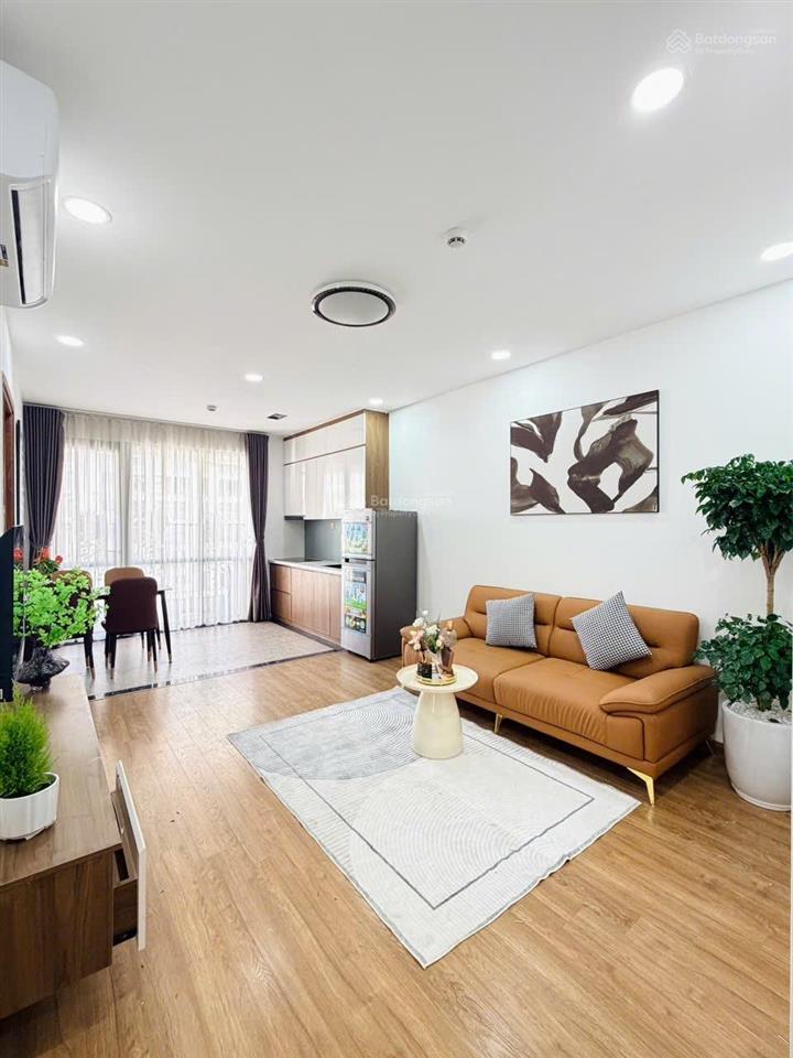 Chính chủ gửi bán gấp căn hộ 2pn iris garden view pháo hoa chỉ 5,3 tỷ.