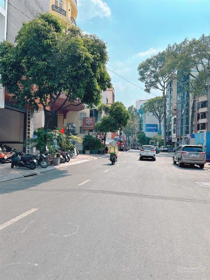 Mặt tiền hiếm quận 11 gần 3 tháng 2 nở hậu 2 tầng nhỉnh 5,x tỷ