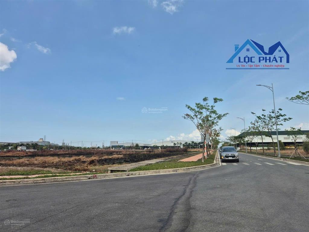 Đất 2 mặt tiền diện tích 25.940m2 tại kcn lâm đồng đã trả tiền 1 lần đến 2070, 0933 725 ***