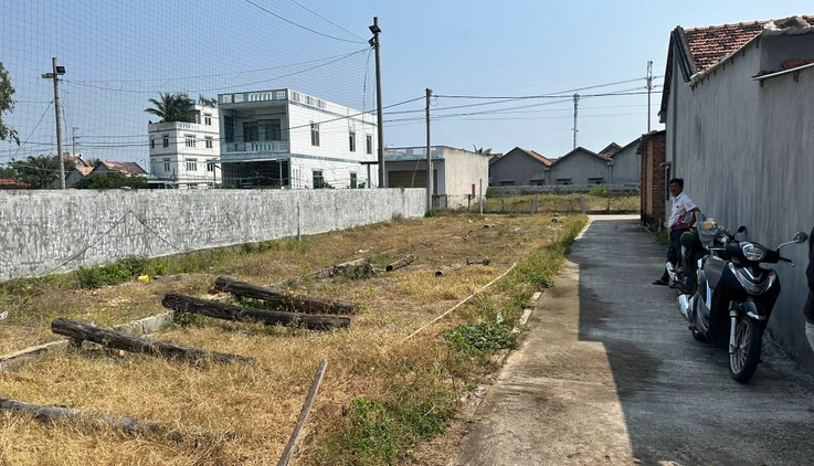 Bán đất Phú Thọ 3, Hòa Hiệp - Đắk Lắk 4.8x29.7m, gần biển, dân cư đông đúc