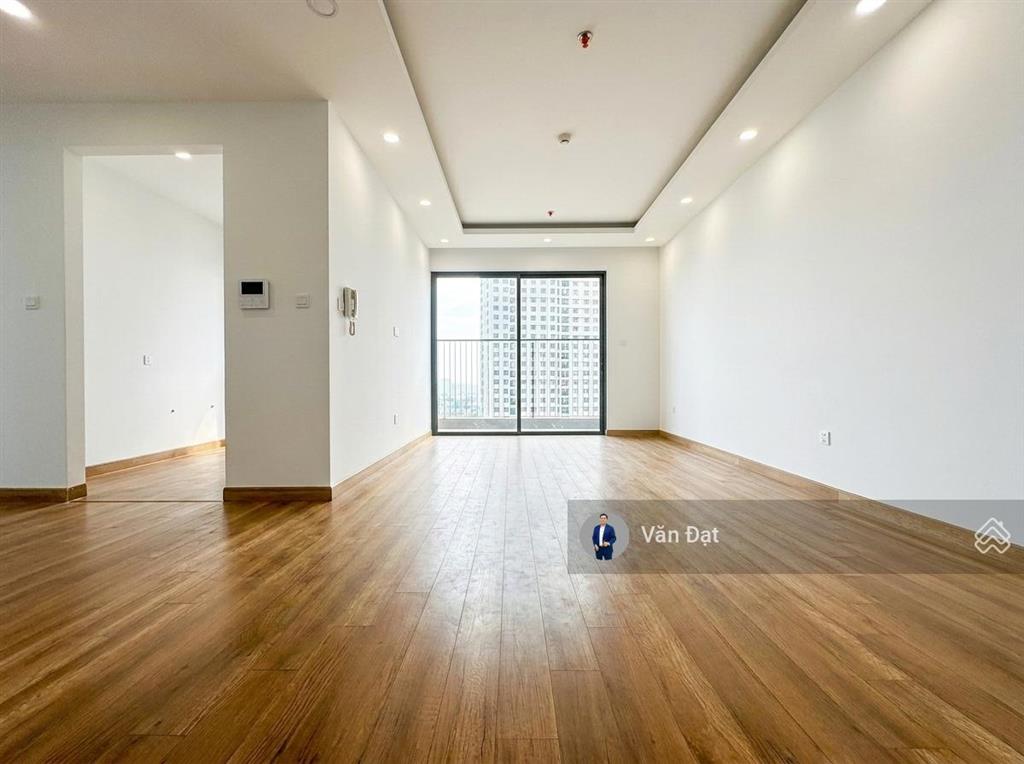 Bán căn dualkey 142m2 tầng trung ban công đông nam giá cực tốt