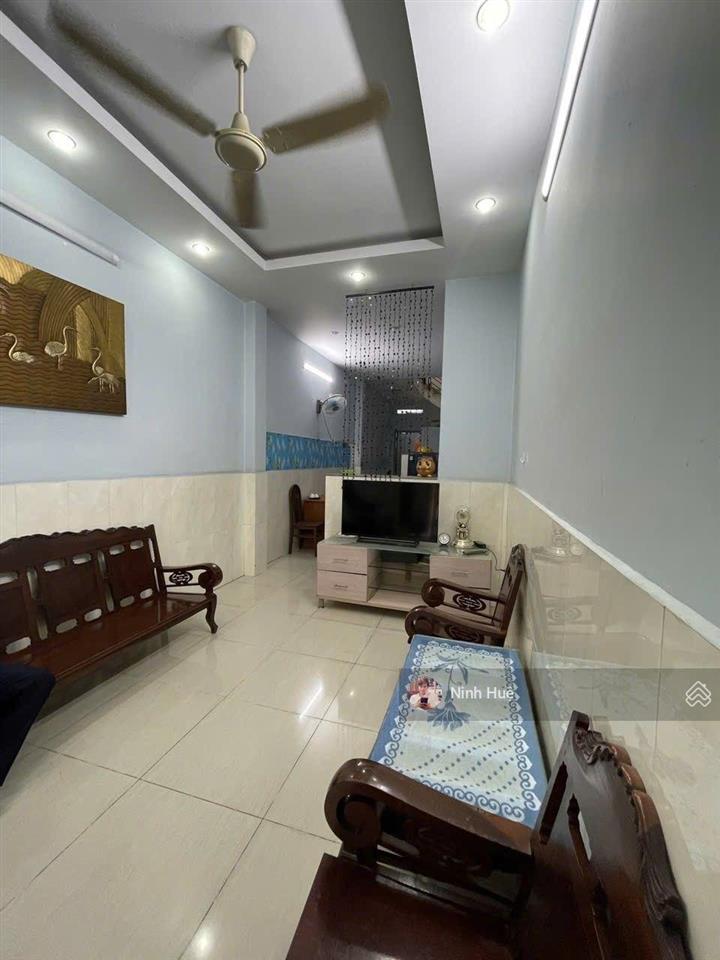13,1 tỷ bán nhà 64m2 gần cầu kiệu hẻm xe tải 20m ra mt hai bà trưng nhà thờ hồng