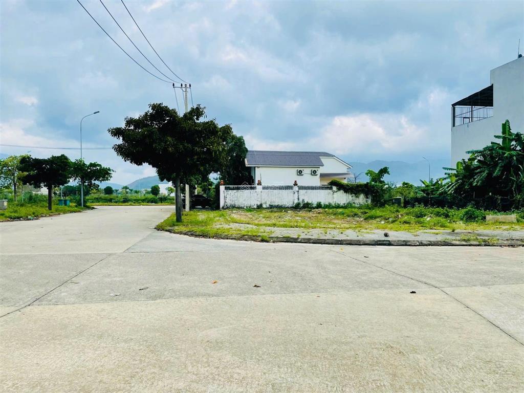 Продаётся участок, 147 м², Liên Chiểu