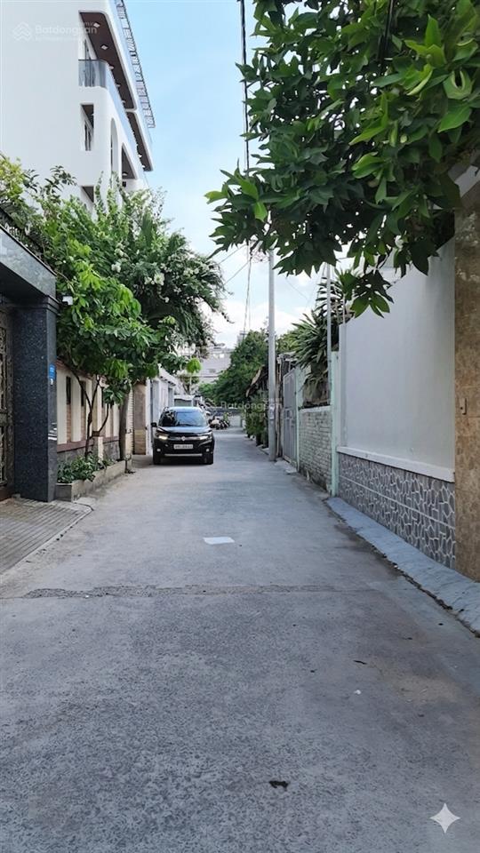 Bán đất 10m x 20m. shr full thổ cư. 10.55 tỷ