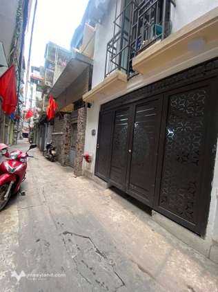 Bán tòa nhà căn hộ dịch vụ đường Kim Giang, 8 tầng, thang máy, 24 phòng khép kín