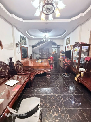 Khu vip - hẻm xe hơi tránh như mặt tiền - ngang lớn 6m, 3 tầng