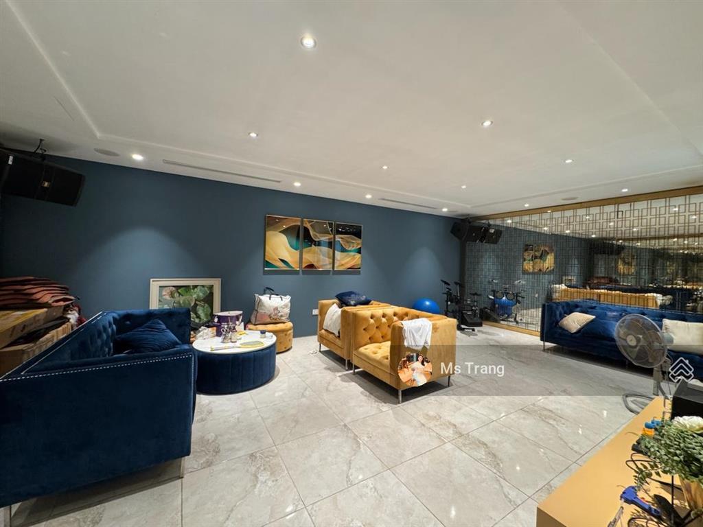 Siêu biệt thự hoa lan vinhomes riverside 399m,view sông tuyệt đẹp,hầm rượu,karaoke, gym,chỉ 207tỷ