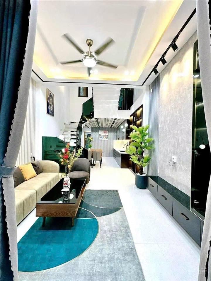 Hàng độc phố minh khai, ngõ nông thông kinh doanh, lô góc, 2 thoáng trước sau, 35m2*5t. 6,3tỷ có tl