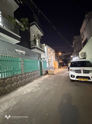 Nhà mới 2 tầng full nội thất - hẻm nhựa 8m - ngay phố ẩm thực Tô Hiệu - cạnh Đầm Sen
