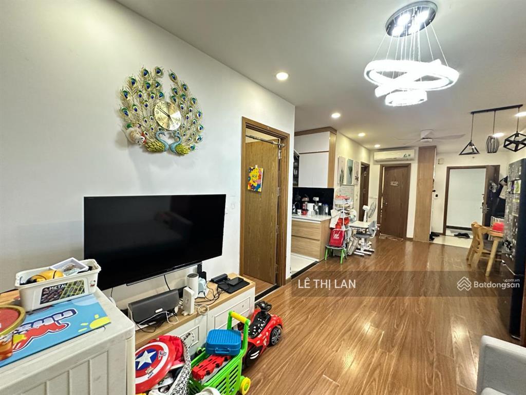 Căn hộ 60 m² chung cư 34 phố hoàng cầu 2 ngủ, giá dịch vụ siêu rẻ có slot ô tô sổ đỏ đống đa cc