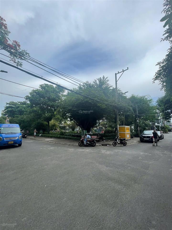 Siêu phẩm hẻm nội bộ công viên khu lũy bán bích hòa bình 4.4x16m dt 70m² chỉ 7.6 tỷ