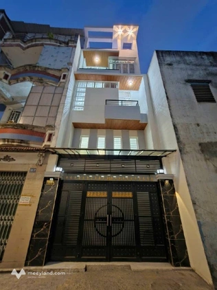 Nhà 5 tầng, hẻm xe hơi Lạc Long Quân, phường Hòa Bình, Quận 11