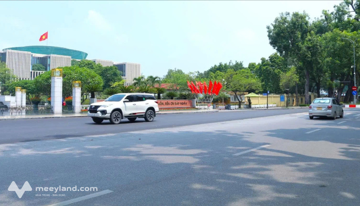 Đất vàng Ba Đình – Phố Ông Ích Khiêm - 150m2 – Mặt tiền 9m
