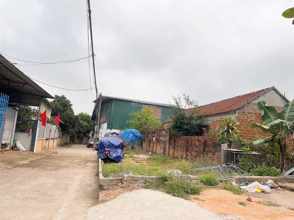 Bán gấp đất nền 300m2 tại xã cộng hòa, 38 triệu / m2