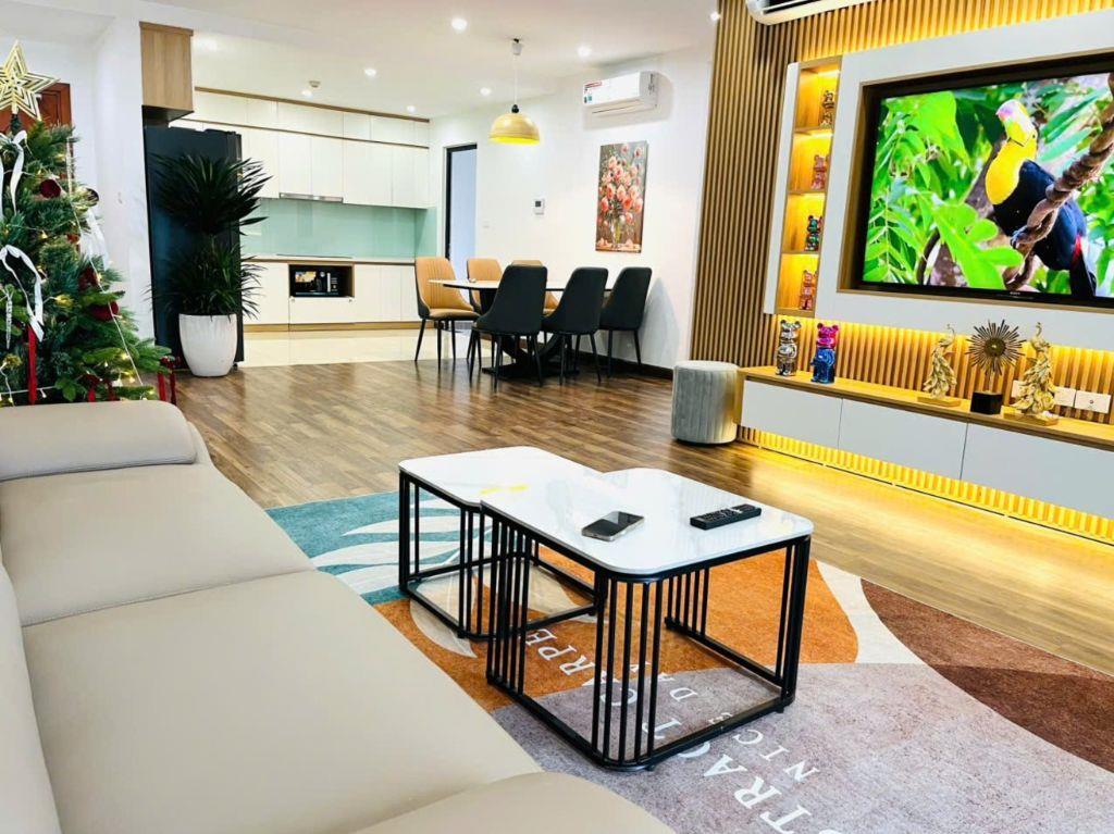 Chính chủ cần bán nhanh căn hộ chung cư KĐT Resco Phạm Văn Đồng – 2 ngủ - Chỉ hơn 5 tỷ.