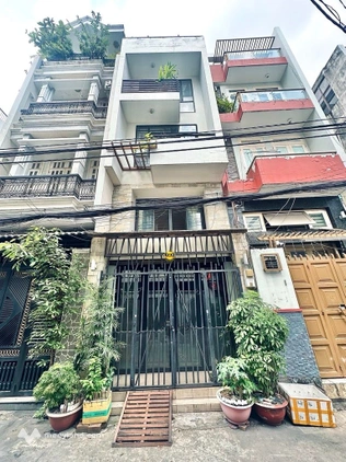 Bán nhà Ông Ích Khiêm, hẻm xe tải thông, 5 tầng, 44m², 5 phòng ngủ, sổ vuông A4