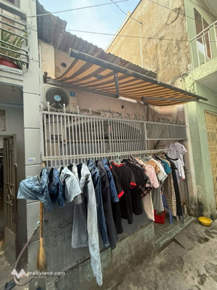 Bán nhà khu hiếm - tiện xây mới - quận Tân Phú - không lộ giới - 2 tầng - 27m2