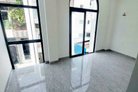 Chốt ngay nhà Gia Phú 4,9m x 8m 3PN 3WC hẻm xe hơi