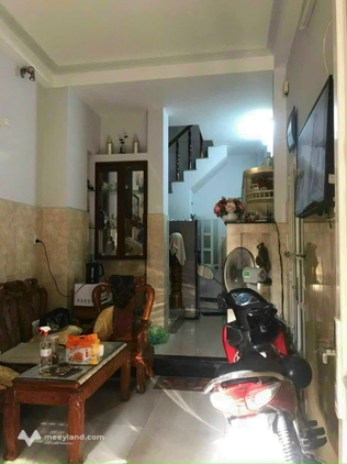 Nhà hẻm xe ba gác Lê Hồng Phong 3,4m x 10m 3PN 3WC