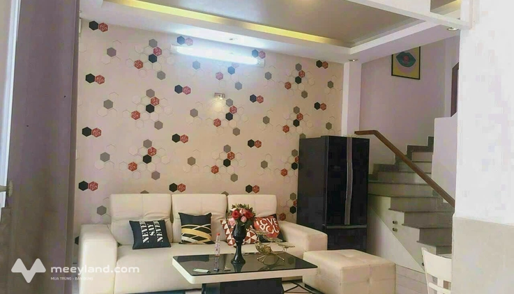 Nhà đẹp Hậu Giang 6m x 7m vuông vức đẹp, 2 ngủ 3 vệ sinh, có sổ hồng riêng