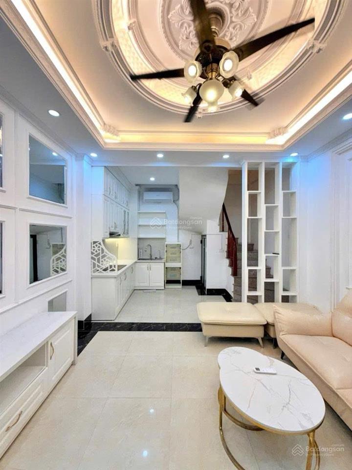 Có 102 nhà đẹp pháo đài láng, nhà mới xây về ở ngay, ngõ thông kinh doanh nội thất đầy đủ dt 40m*5t