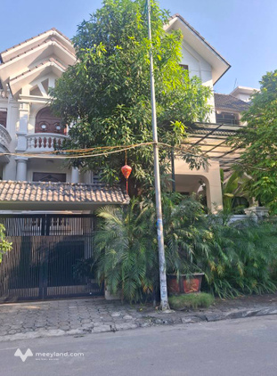 Bán biệt thự khu đô thị Xa La, 230m2, 4 tầng, mặt tiền 11m