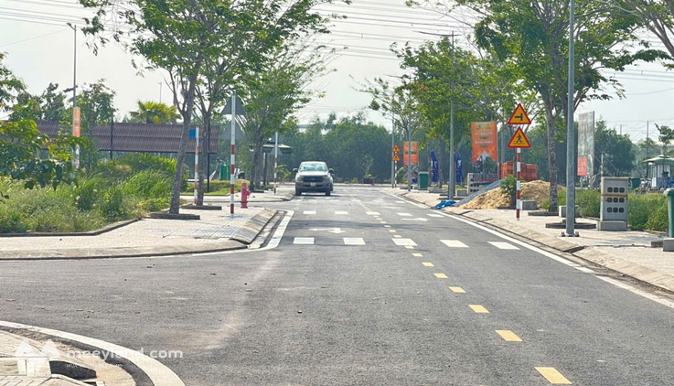 Bán đất sát Hồ Chí Minh, sổ sẵn – 90m² tại Ora Park