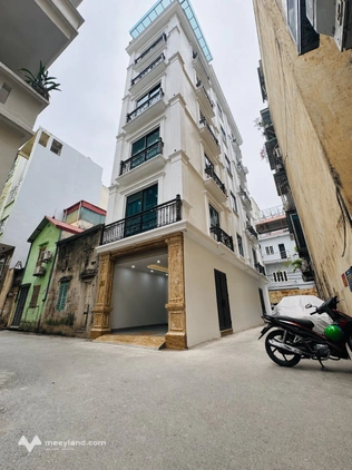 Nhà phố Phạm Văn Đồng, lô góc, 3 mặt thoáng, 7 tầng thang máy, full nội thất đẹp ở ngay