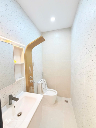Hẻm xe hơi tới nhà, tặng full nội thất, an ninh, 44m2, 3 tầng
