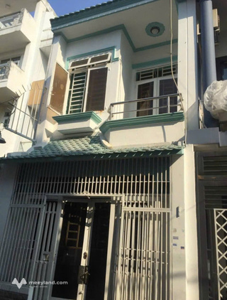 Mặt tiền kinh doanh, cạnh hồ bơi Tây Thạnh, giá 4.9 tỷ