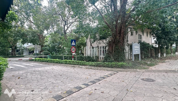 Bán biệt thự Ecopark – Hoàn thiện tâm huyết, ở ngay - Không gian xanh trong lành