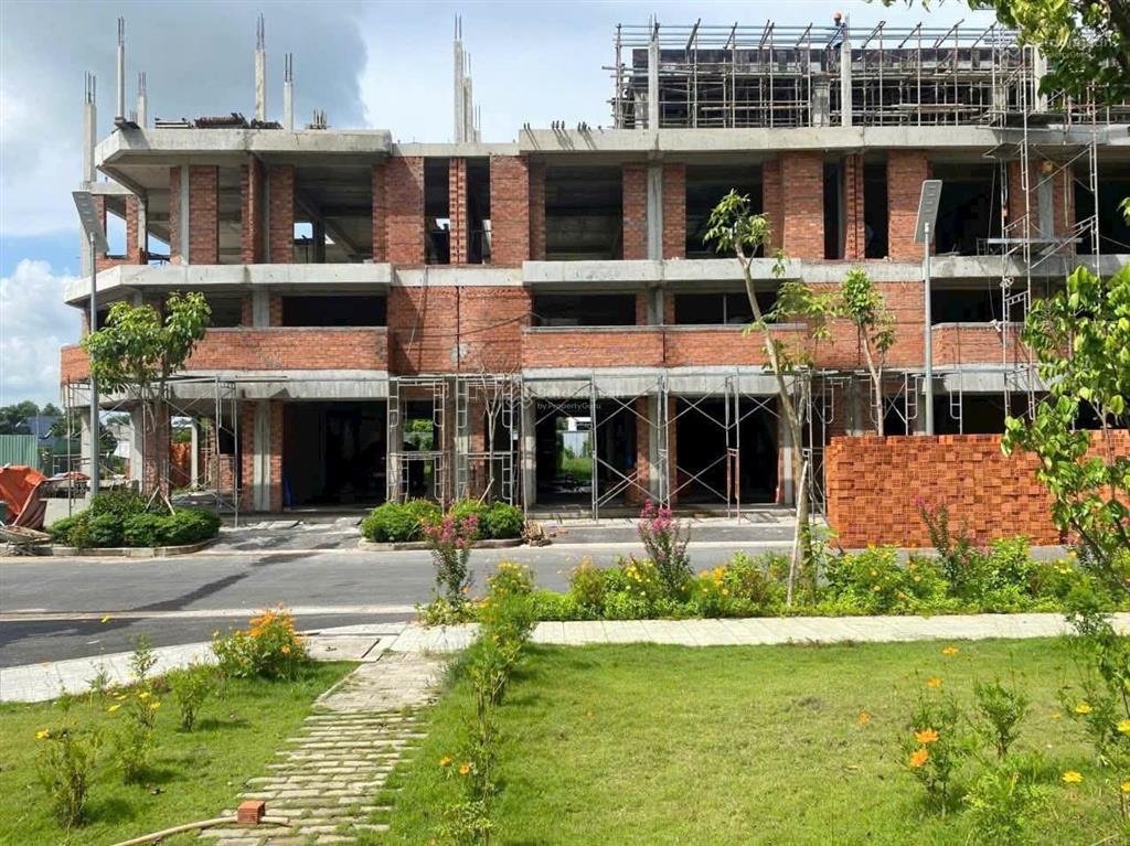 Đất gần tiện ích, đường lớn, nhà gần trường đó là điều mà khách hàng nào cũng ưu tiên. 80m23ty