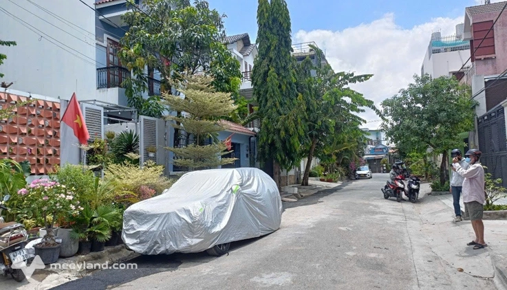 Nhà 9m x 17,56m, 3 lầu, Nguyễn Văn Quỳ, phường Phú Thuận, quận 7, giá 19 tỷ
