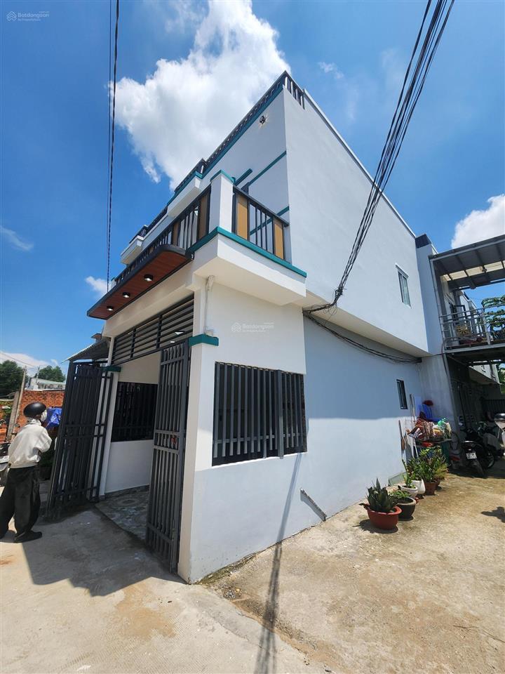 Bán nhà góc 2mt 40m2, 750 triệu, 2pn, 2wc tại cuối nguyễn văn bứa, xã xuân thới sơn, hóc môn