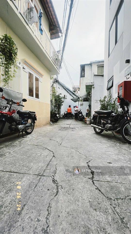 Quận 4, 112m, ngang 5m, nở hậu 2 tầng dòng tiền 25 triệu, hiện hữu, trước nhà 4m, chỉ 8 tỷ nhỉnh
