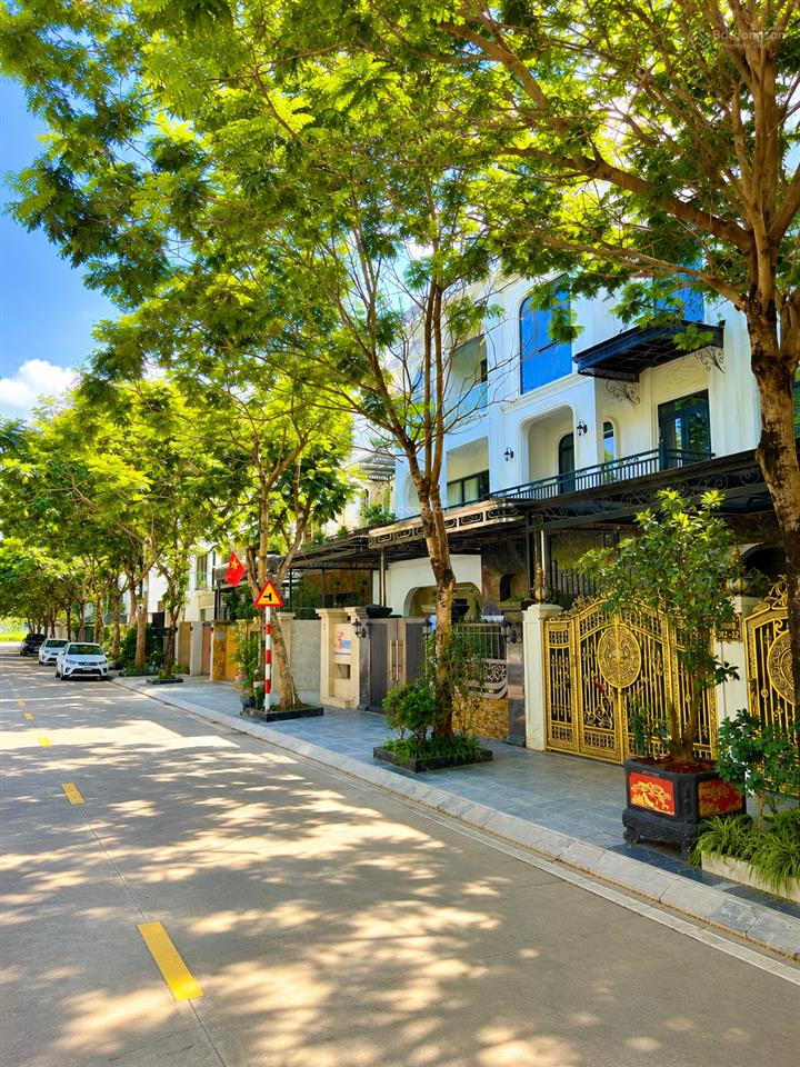 Chính chủ bán nhà giá 24 tỷ cơ hội sở hữu bất động sản giá trị