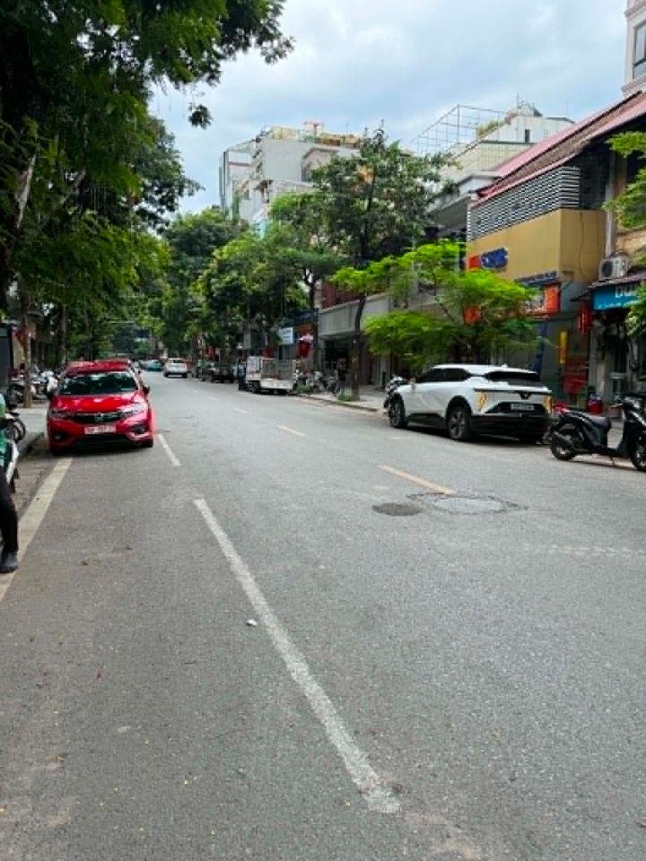 Bán Nhà Mặt phố Nguyễn Gia Thiều Hoàn Kiếm 255m2-3T 1 Sổ 1 Chủ 255 Tỷ Nguyễn Gia Thiều.